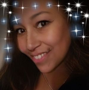 Meet your Posher, Yessenia